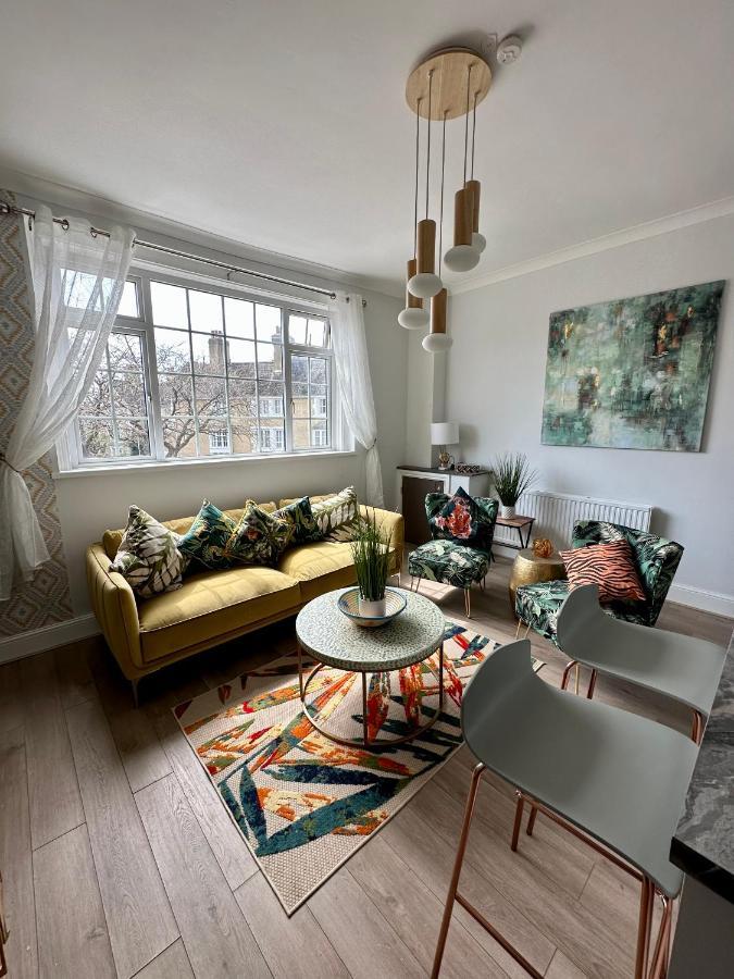 Apartment Southsea 2 Bedroom 10 Mins From *