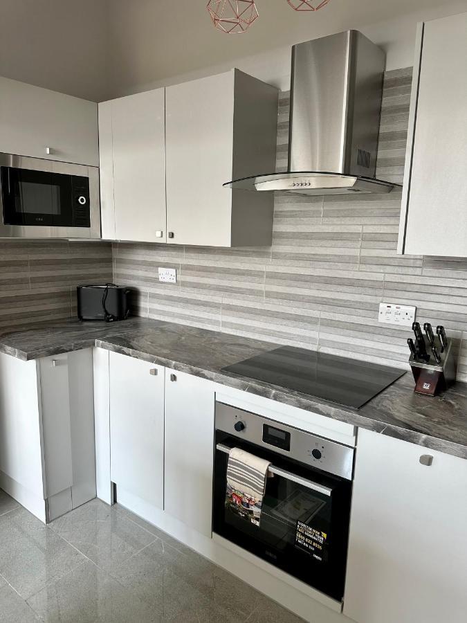 Southsea 2 Bedroom 10 Mins From * Portsmouth