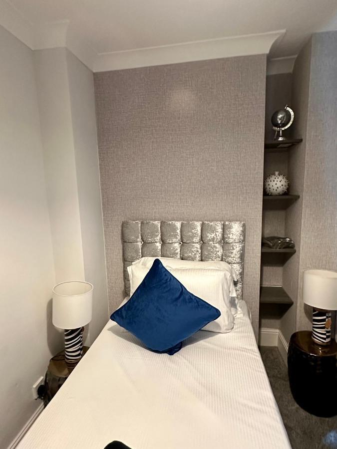 Apartment Southsea 2 Bedroom 10 Mins From *